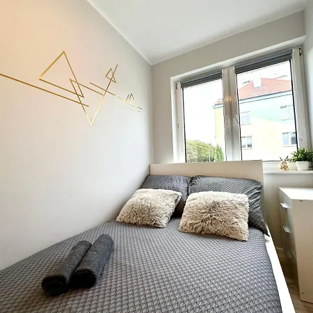 Mmrent Blue Lagoon *